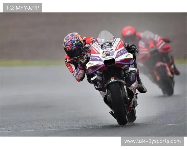 MotoGP赛场风云再起豪强对决引爆新赛季焦点战全球车迷热议 MotoGP赛场风云再起豪强对决引爆新赛季焦点战全球车迷热议