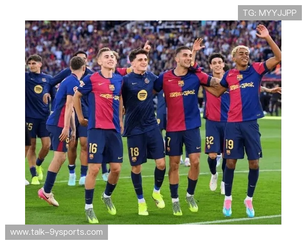 全球足坛风云变幻 曼联重建之路坎坷 巴萨迎来年轻新星挑战旧有格局