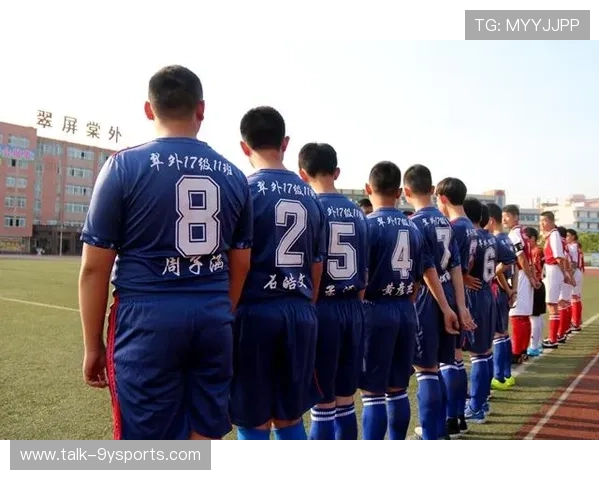 北京足球联赛最新一轮精彩纷呈 强队争锋激战正酣 争冠形势愈加紧张